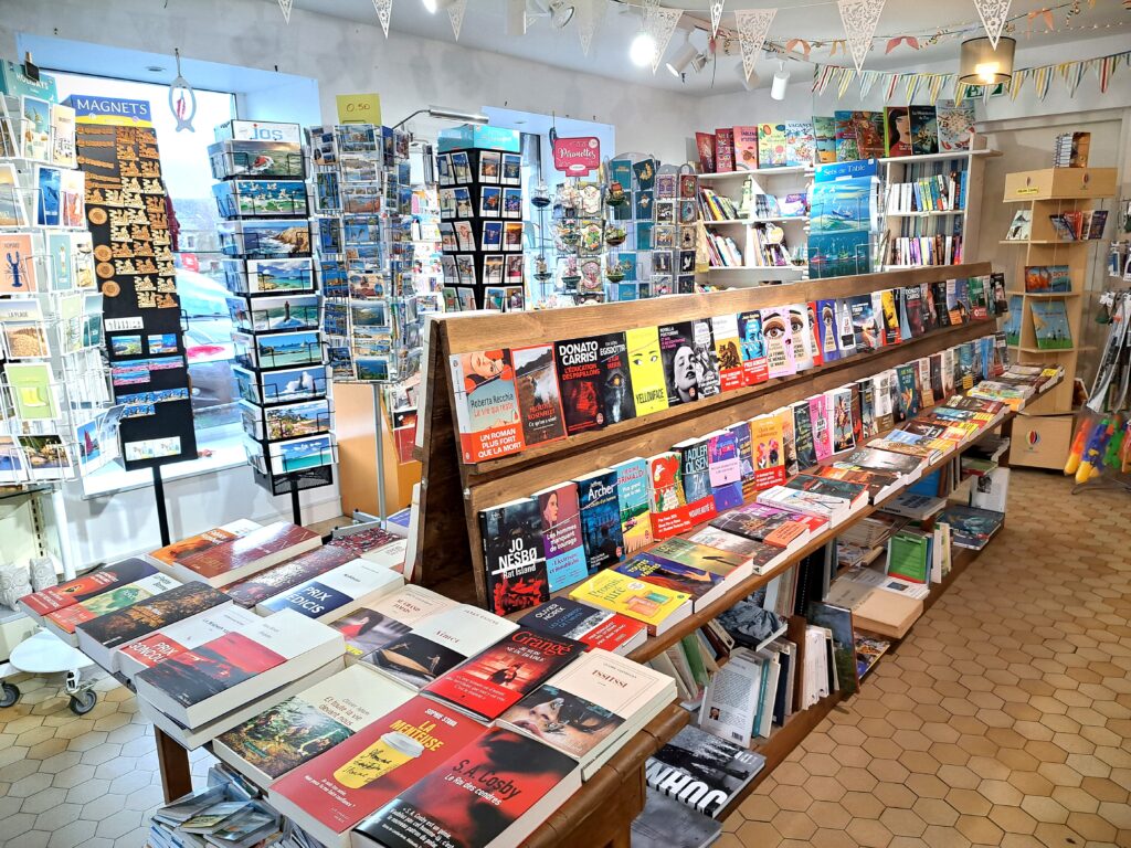 Librairie à Plougasnou